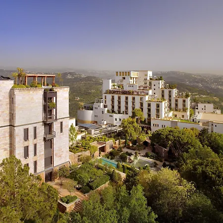 Grand Hills Hotel & Spa-3